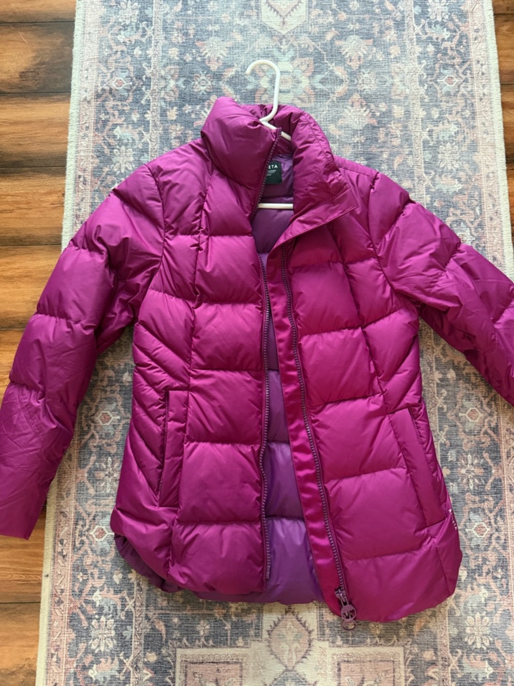 Athleta Women's Magenta Quilted Puffer Jacket